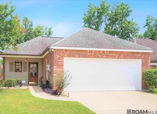 4925 Summa Ct, Baton Rouge, LA, 70809-3708 | Card Image