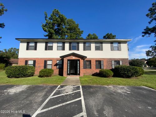 a-100 Ravenwood Dr, Jacksonville, NC, 28546-7016 | Card Image