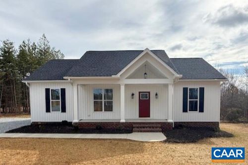 303 Deuprees Store Rd, Drakes Branch, VA, 23937-2564 | Card Image