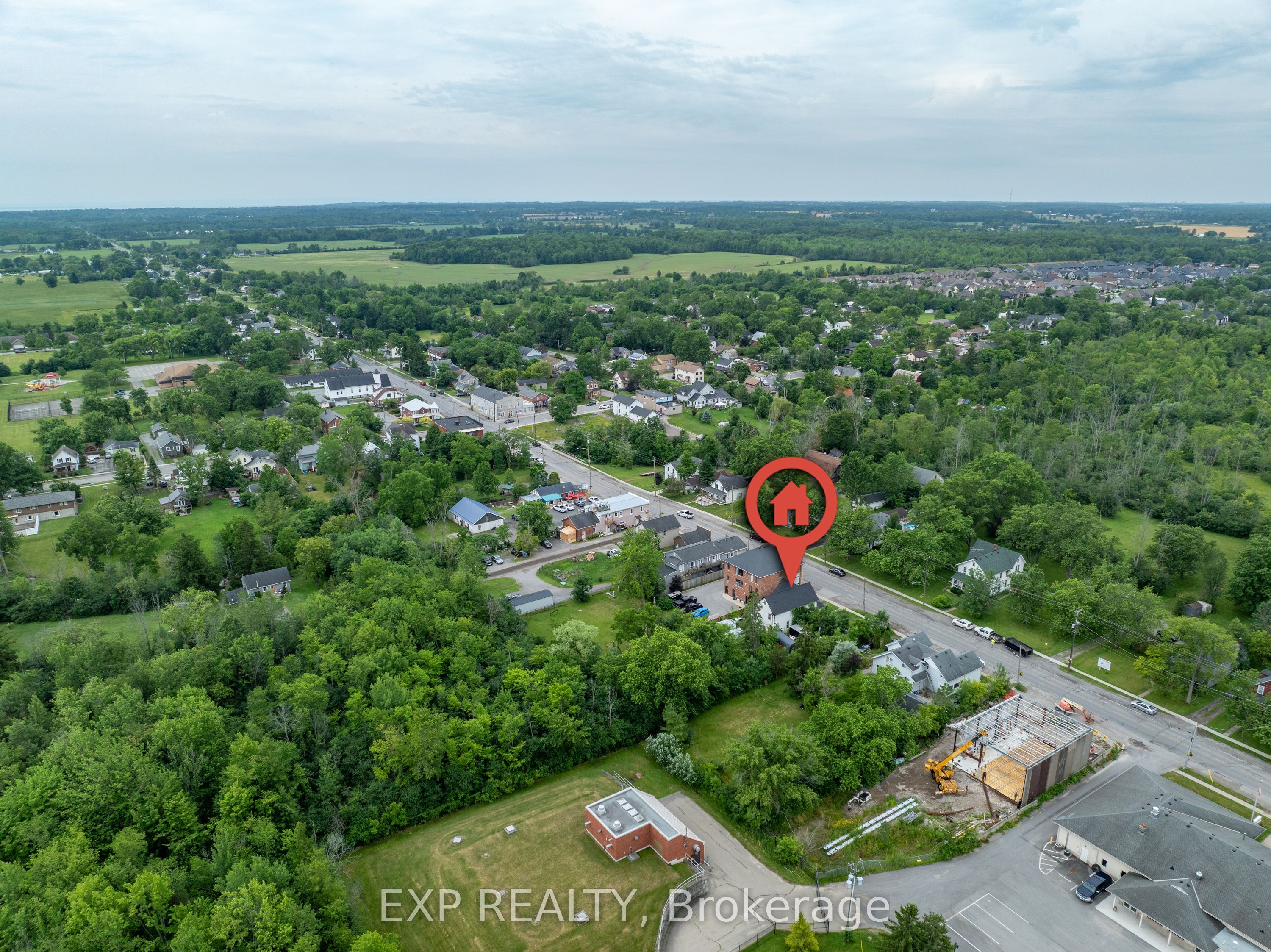 Residential in Fort Erie 3
