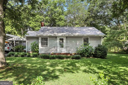 33 Johnson St, Royston, GA, 30662-4017 | Card Image