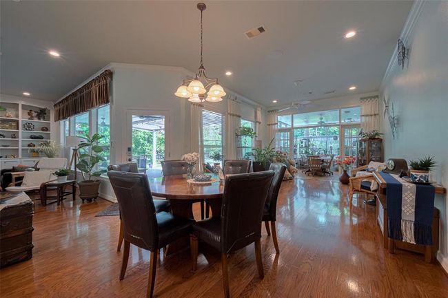 32802 Crestlake Blvd, House other with 4 bedrooms, 4 bathrooms and 3 parking in Magnolia TX | Image 9