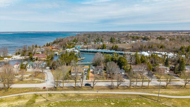 88 Simcoe St, House other with 3 bedrooms, 3 bathrooms and 4 parking in Beaverton ON | Image 12