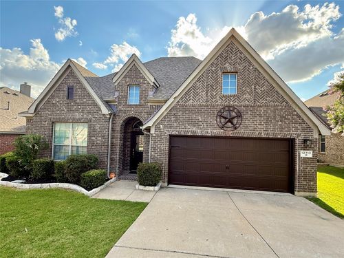 12713 Travers Trl, Fort Worth, TX, 76244-5119 | Card Image