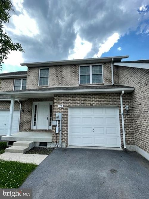 101 Meadowcreek Dr S, CHAMBERSBURG, PA, 17202-8692 | Card Image