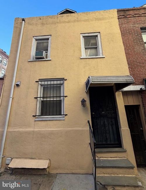 202 N Clifton St, PHILADELPHIA, PA, 19107-1824 | Card Image