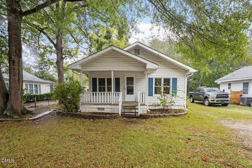 113 S Poplar St, Angier, NC, 27501-6537 | Card Image