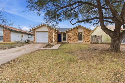 1917 Nevada St, San Marcos, TX, 78666-2236 | Card Image