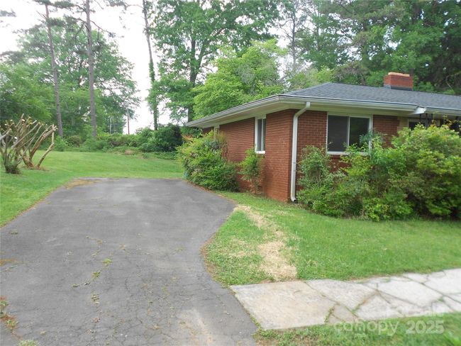 5209 Markay St, House other with 2 bedrooms, 1 bathrooms and null parking in Matthews NC | Image 11