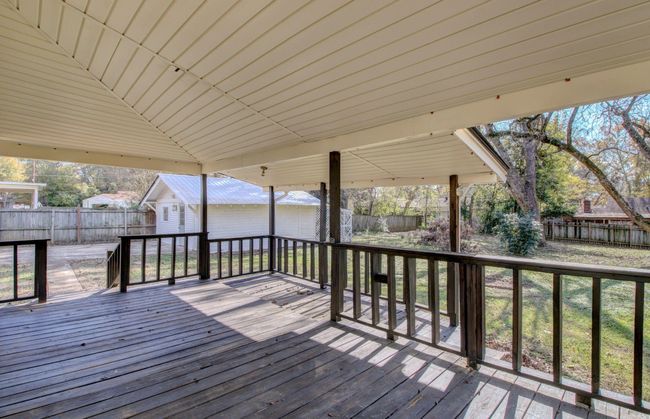 320 E Cedar St, House other with 3 bedrooms, 2 bathrooms and null parking in Warren AR | Image 10