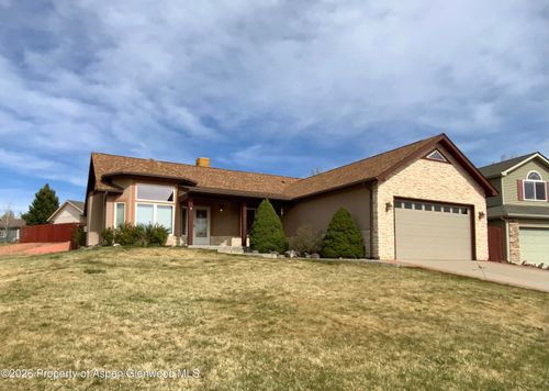 235 Ponderosa Cir, Parachute, CO, 81635-9523 | Card Image