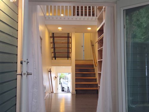 4-822 Gibsons Way, Gibsons, BC, V0N1V7 | Card Image