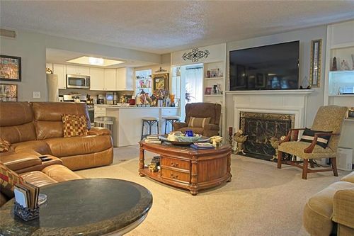 71 Fair Haven Way Se, Smyrna, GA, 30080-8089 | Card Image