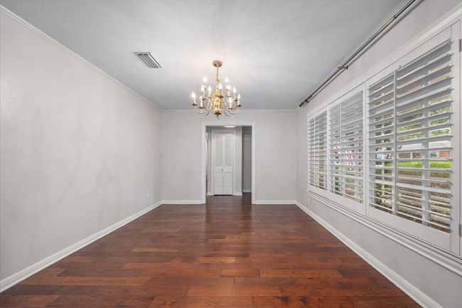 Living or Dining area | Image 14