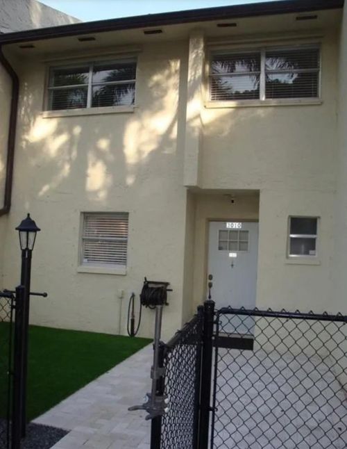 102-3010 Nw 68th St, Fort Lauderdale, FL, 33309-1378 | Card Image