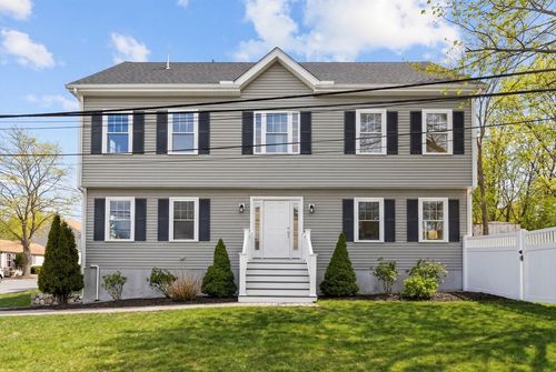 143 Wright St, Arlington, MA, 02474-1375 | Card Image