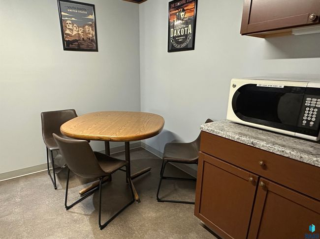 911 Sixth St, Home with 0 bedrooms, 2 bathrooms and null parking in Freeman SD | Image 35