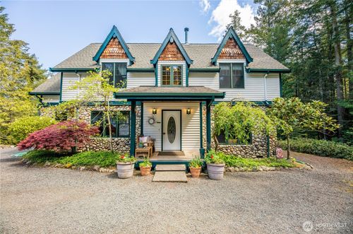 124 Firwood Ln, Friday Harbor, WA, 98250-5512 | Card Image