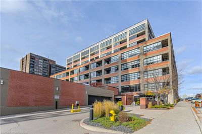 604 - 112 Benton St, Home with 2 bedrooms, 2 bathrooms and 1 parking in Kitchener ON | Image 2