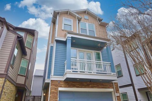 1813 Drew St, Houston, TX, 77004-1226 | Card Image