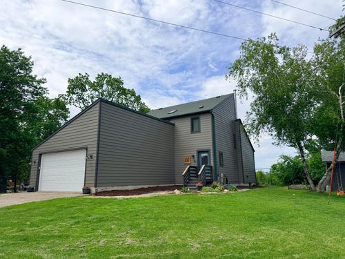 102 Arrowhead Rd, Emmons, MN, 56029-1116 | Card Image