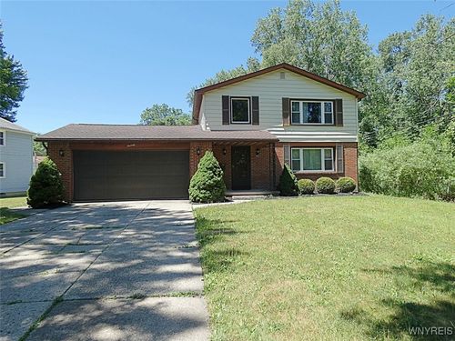 70 Acacia Dr, Amherst, NY, 14228-1937 | Card Image