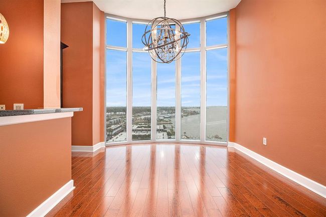 APT-12E - 4821 Nasa Pkwy, Condo with 2 bedrooms, 2 bathrooms and 2 parking in Seabrook TX | Image 9