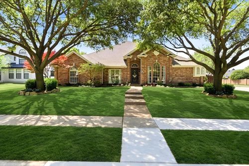 4448 Bentley Dr, Plano, TX, 75093-6700 | Card Image