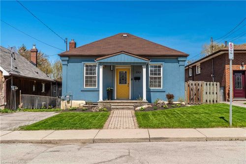 203 Wood St E, Hamilton, ON, L8L3Z2 | Card Image