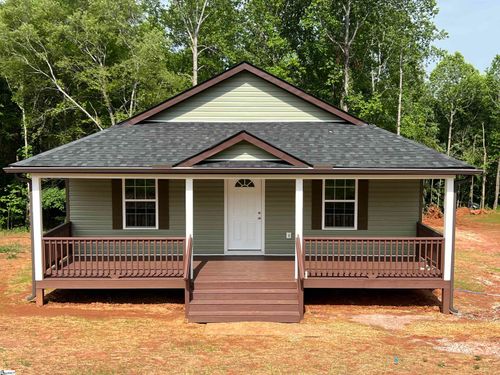 6221 Moorefield Memorial Hwy, Liberty, SC, 29657-9272 | Card Image