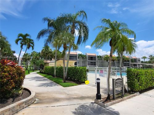 apt-207-230 Lakeview Dr, Weston, FL, 33326-1053 | Card Image