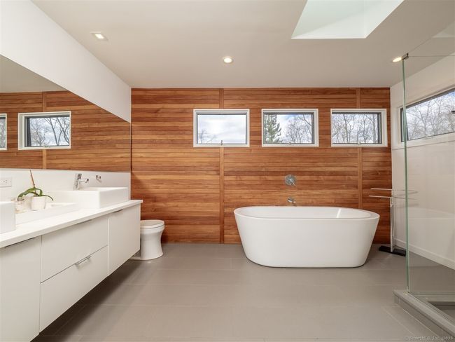 Primary Bathroom Ensuite | Image 23