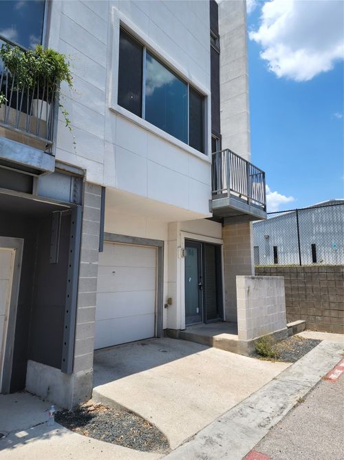 apt-b6-4801 Congress Ave, Austin, TX, 78745-2489 | Card Image