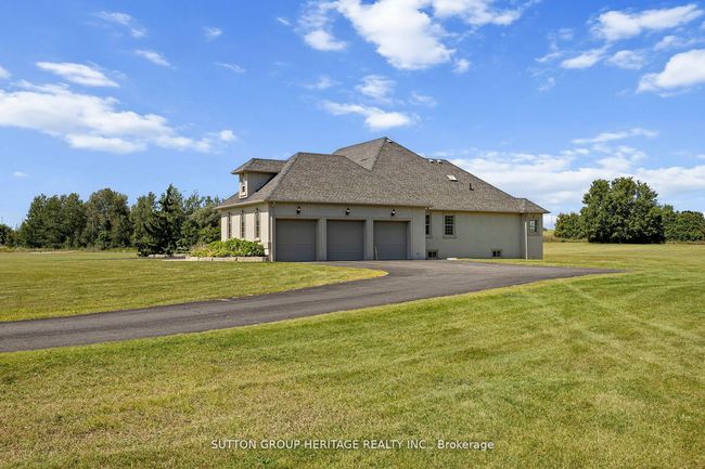 2100 Taunton Rd, House other with 6 bedrooms, 6 bathrooms and 25 parking in Hampton ON | Image 5