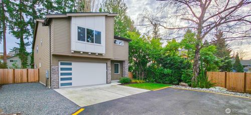 713 N 188th St, Shoreline, WA, 98133-3904 | Card Image