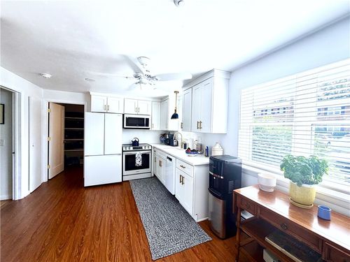 1009-70 Carroll Ave, Newport, RI, 02840-6456 | Card Image