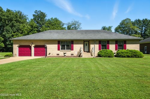 107 Inlet Dr, Elizabeth City, NC, 27909-3225 | Card Image
