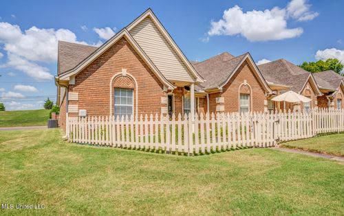 6742 Beaumont Circle, Southaven, MS, 38671 | Card Image