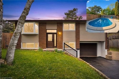176 Woodville Pl, Waterloo, ON, N2L4W9 | Card Image