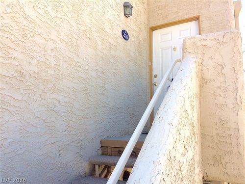 203-2979 Juniper Hills Blvd, Las Vegas, NV, 89142-2967 | Card Image