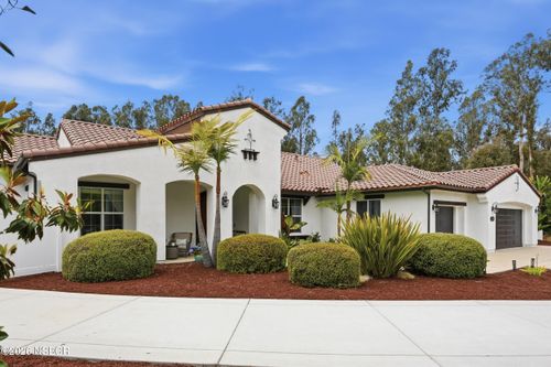 1390 Coloma Ln, Nipomo, CA, 93444-7805 | Card Image