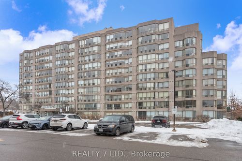 303-175 Cedar Ave, Richmond Hill, ON, L4C9V3 | Card Image