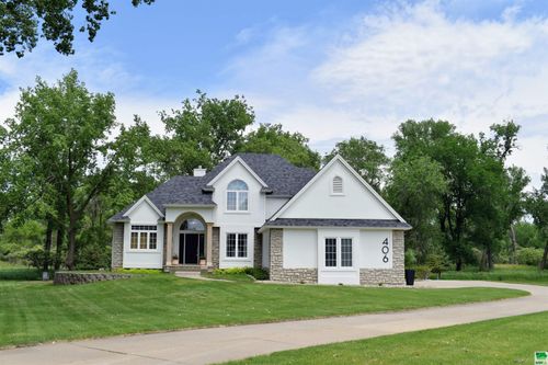 406 Hiddenwood Hollow, Jefferson, SD, 57038 | Card Image