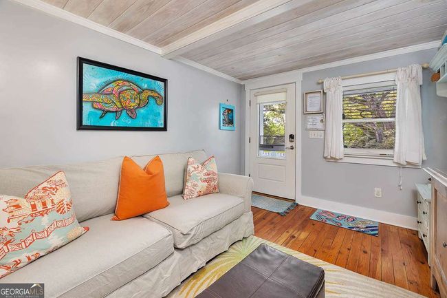 1129 College St, House other with 2 bedrooms, 2 bathrooms and 3 parking in Saint Simons Is GA | Image 7