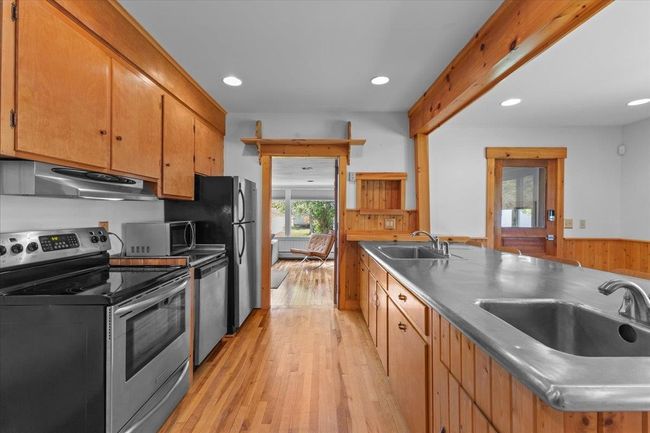 44 Stagecoach Road, House other with 3 bedrooms, 3 bathrooms and null parking in Morristown VT | Image 13