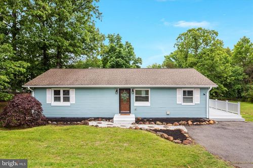 14013 Glenkirk Rd, Gainesville, VA, 20155-1719 | Card Image