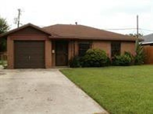 203 Woodard St, Houston, TX, 77009-1819 | Card Image