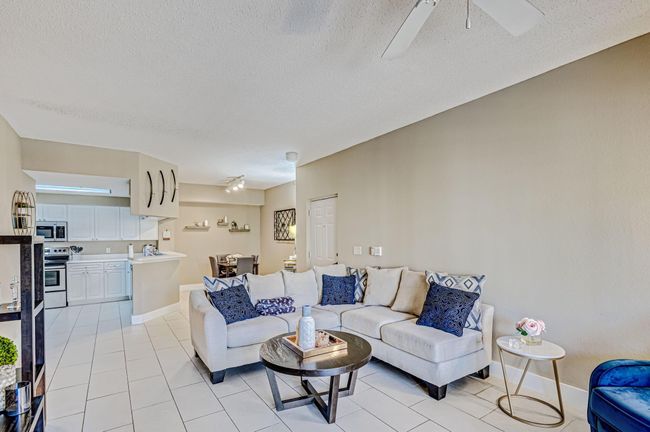 APT-206 - 3019 Alcazar Pl, Condo with 1 bedrooms, 1 bathrooms and null parking in Palm Beach Gardens FL | Image 12
