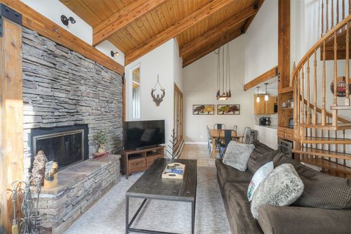 a303-101 Ryan Gulch Rd, Silverthorne, CO, 80498-5454 | Card Image