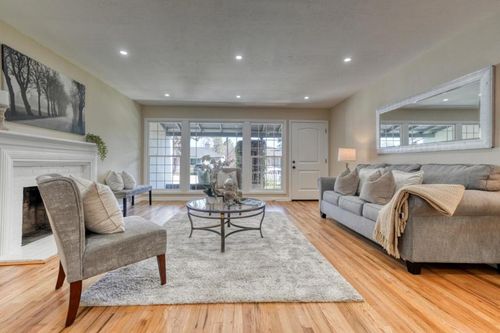 1149 18th Ave, Redwood City, CA, 94063-4412 | Card Image